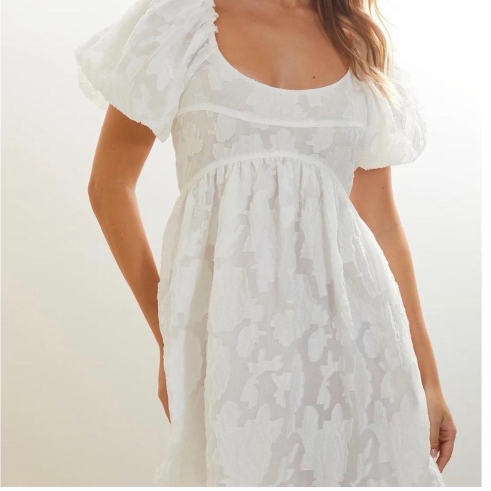 Altar’d State White Puff-Sleeve Floral Dress